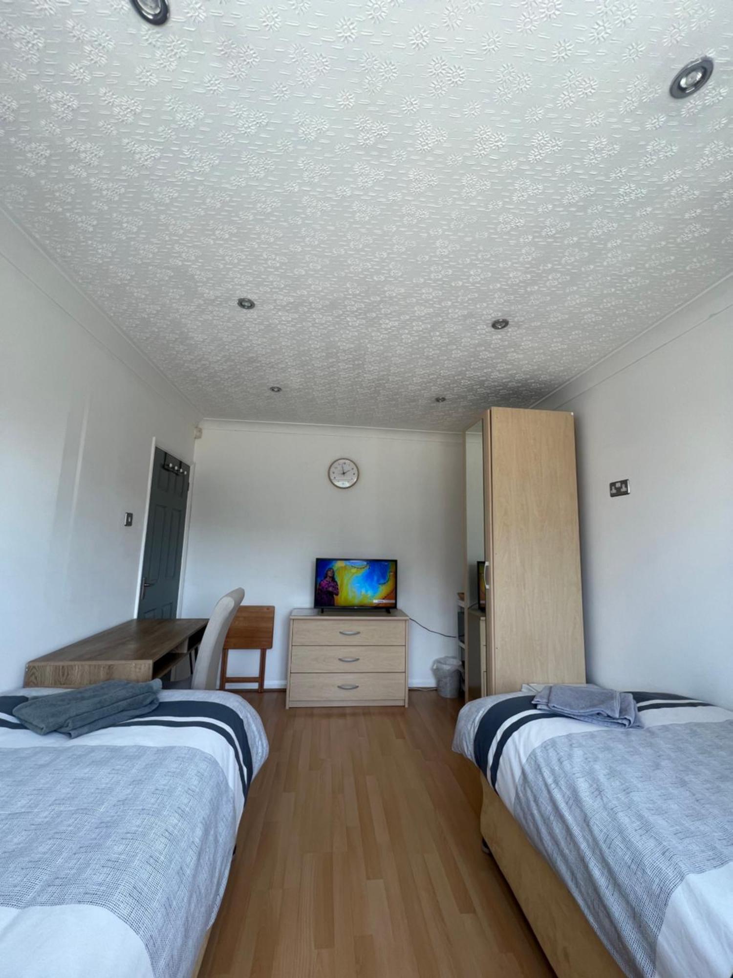 The Bungalow In Kettering Luaran gambar